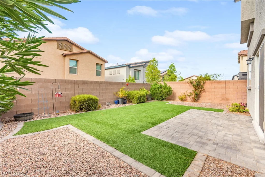 496 Via Renata, Henderson, NV 89044