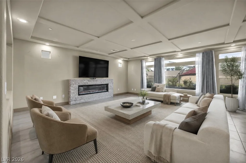 8557 Pioneer, Las Vegas, NV 89113