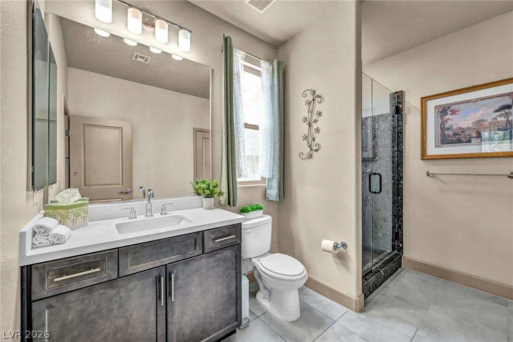 8557 Pioneer, Las Vegas, NV 89113