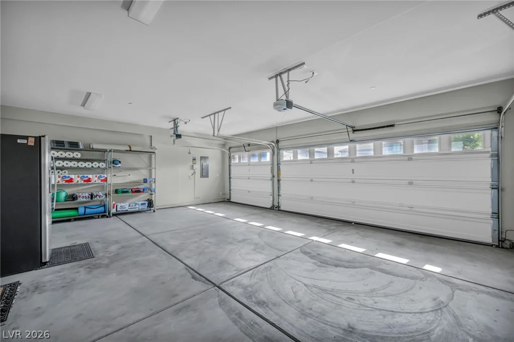 8557 Pioneer, Las Vegas, NV 89113