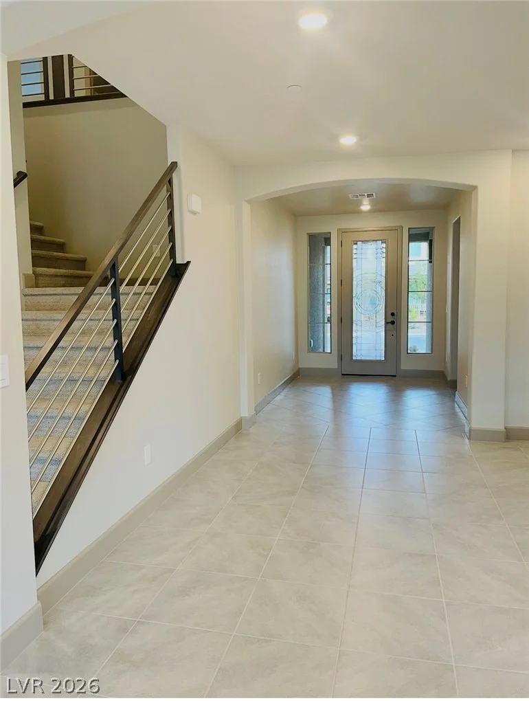8557 Pioneer, Las Vegas, NV 89113