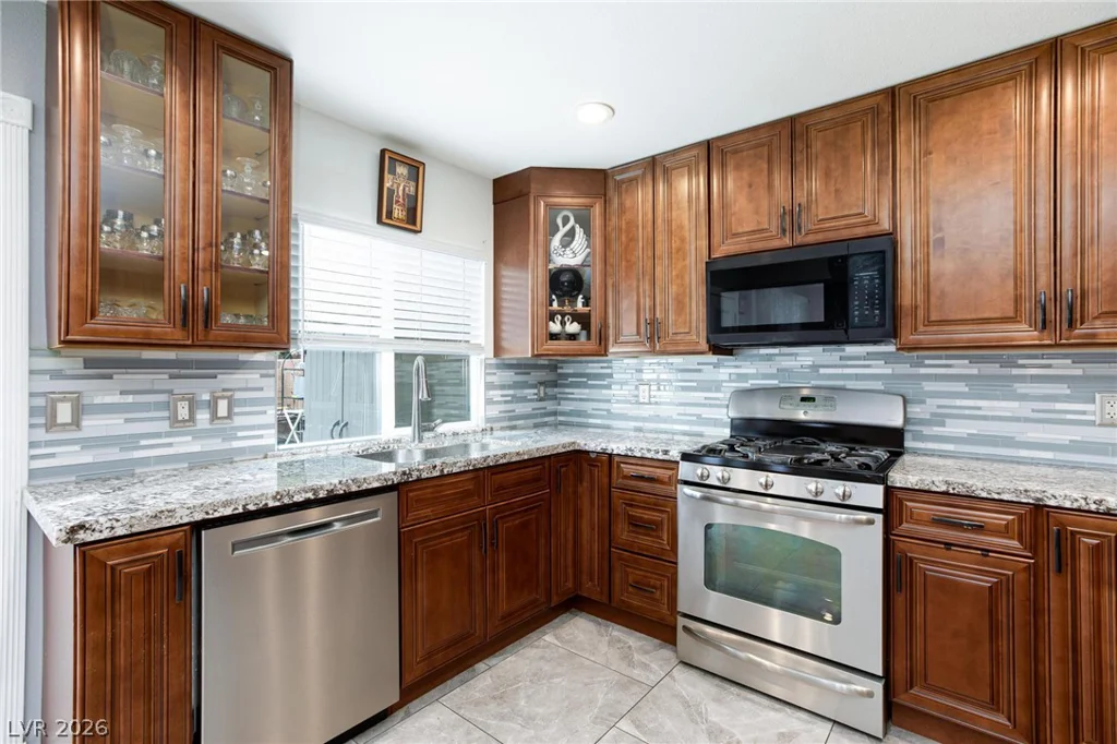 2201 Alia, Las Vegas, NV 89102