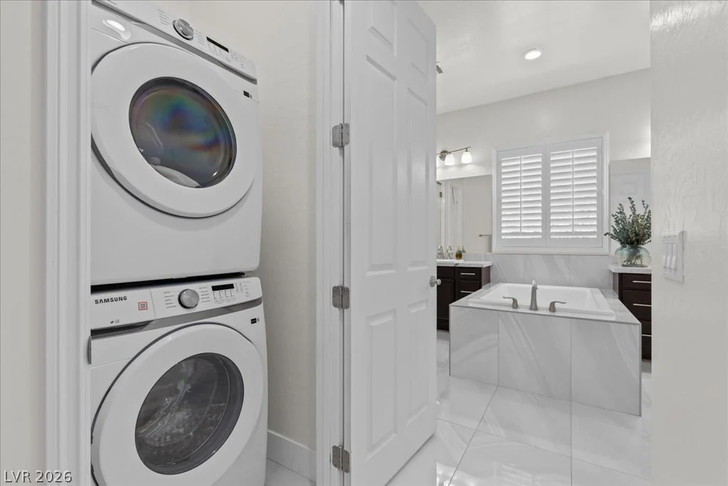 2828 Josephine, Henderson, NV 89044