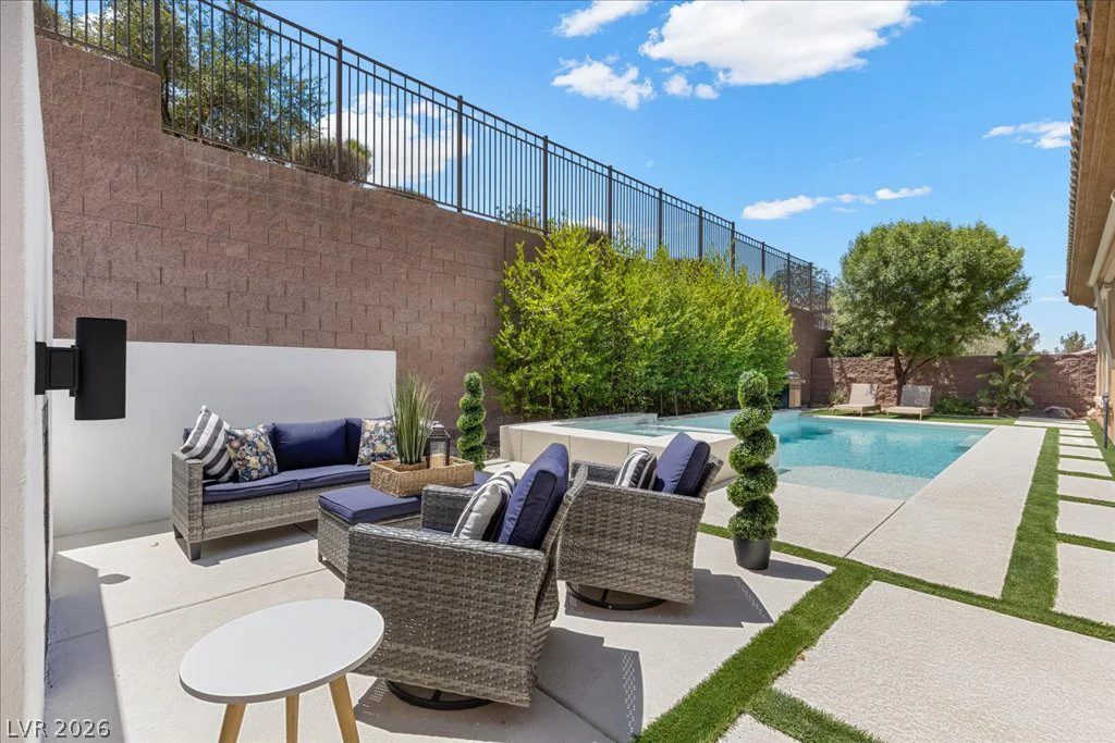 2828 Josephine, Henderson, NV 89044