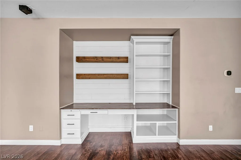 4021 Keasberry, North Las Vegas, NV 89081