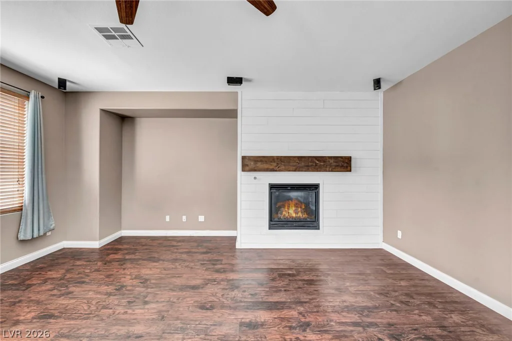 4021 Keasberry, North Las Vegas, NV 89081