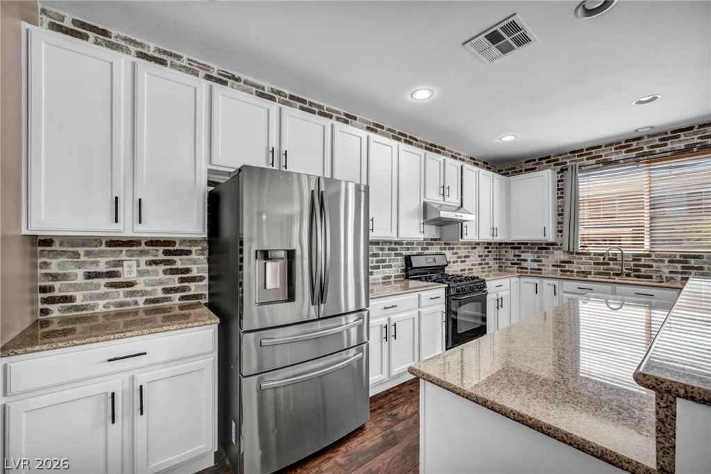 4021 Keasberry, North Las Vegas, NV 89081