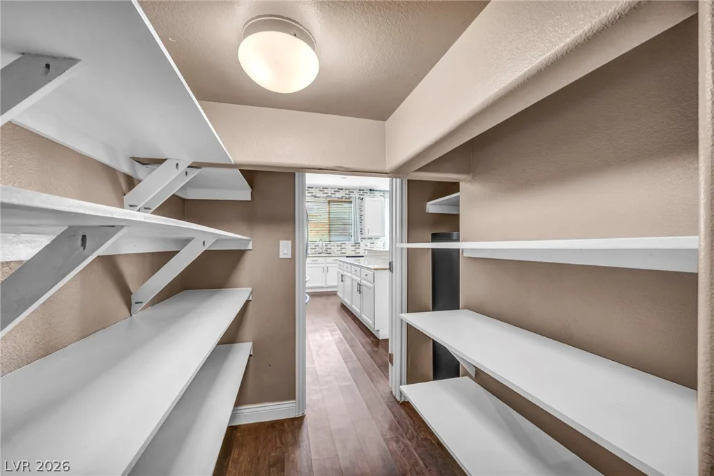 4021 Keasberry, North Las Vegas, NV 89081