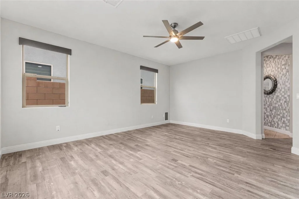 5927 Villa Loma, Las Vegas, NV 89148