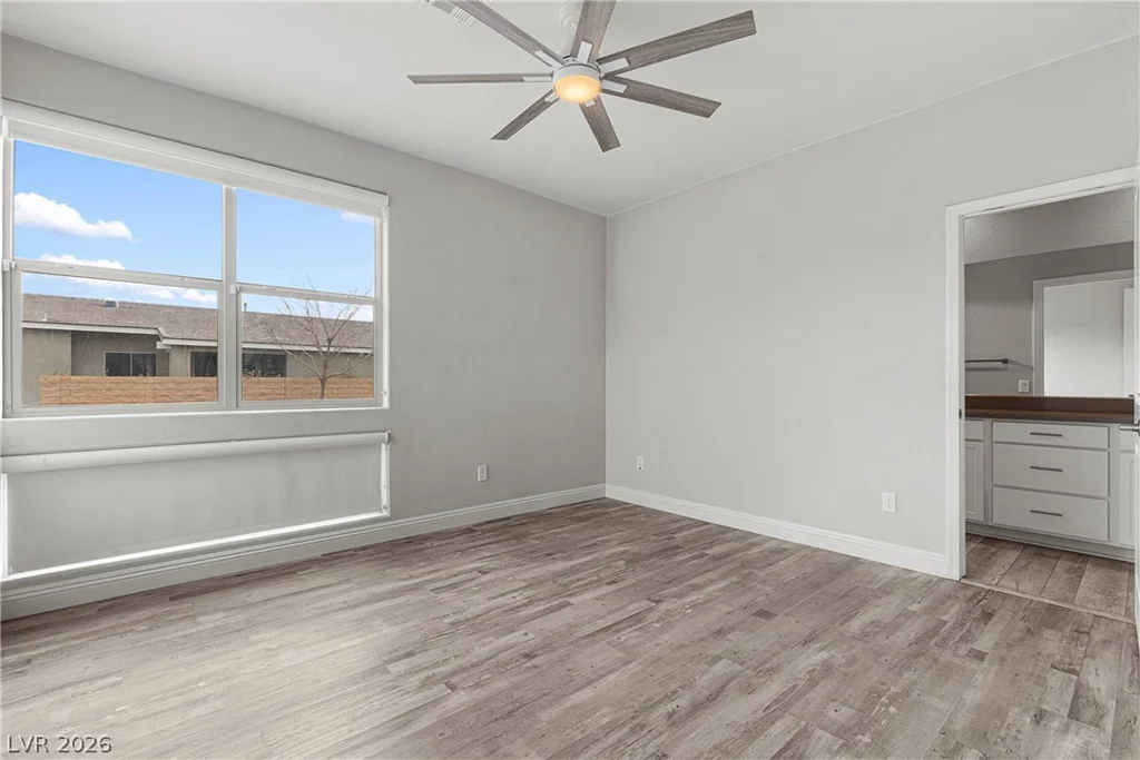 5927 Villa Loma, Las Vegas, NV 89148