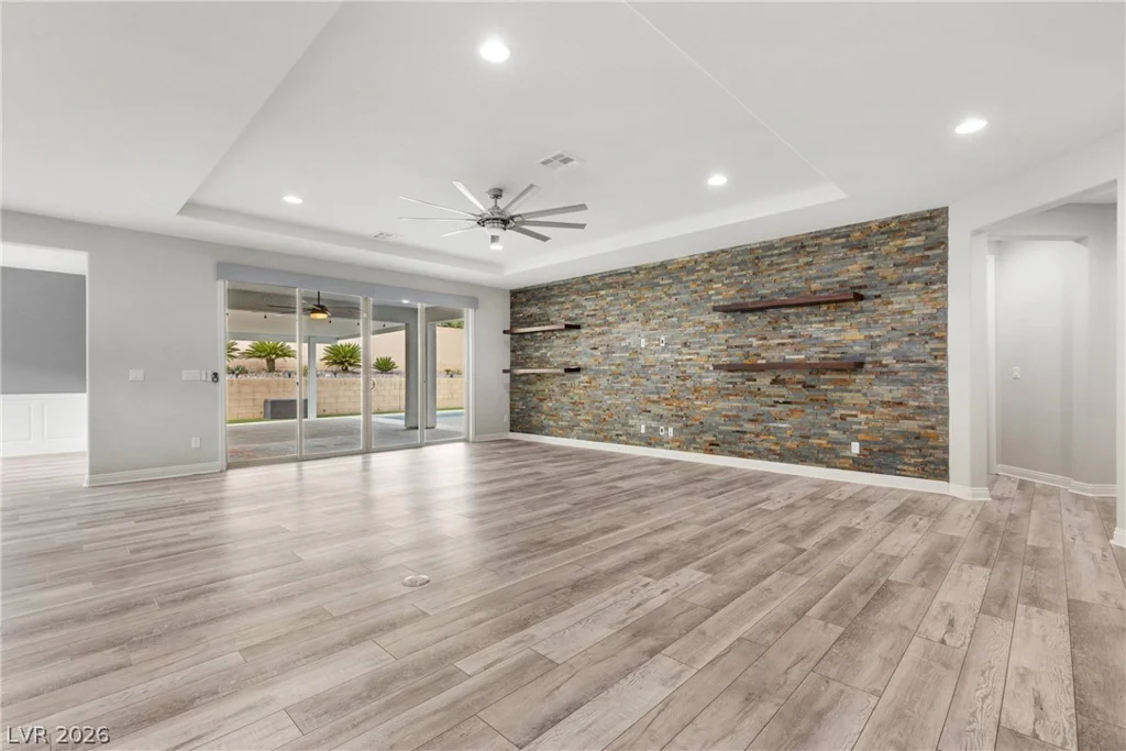 5927 Villa Loma, Las Vegas, NV 89148