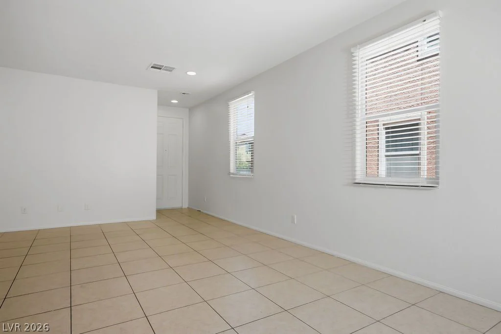 8727 Cerrito Canyon, Las Vegas, NV 89148