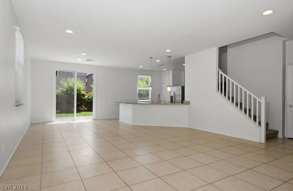 8727 Cerrito Canyon, Las Vegas, NV 89148