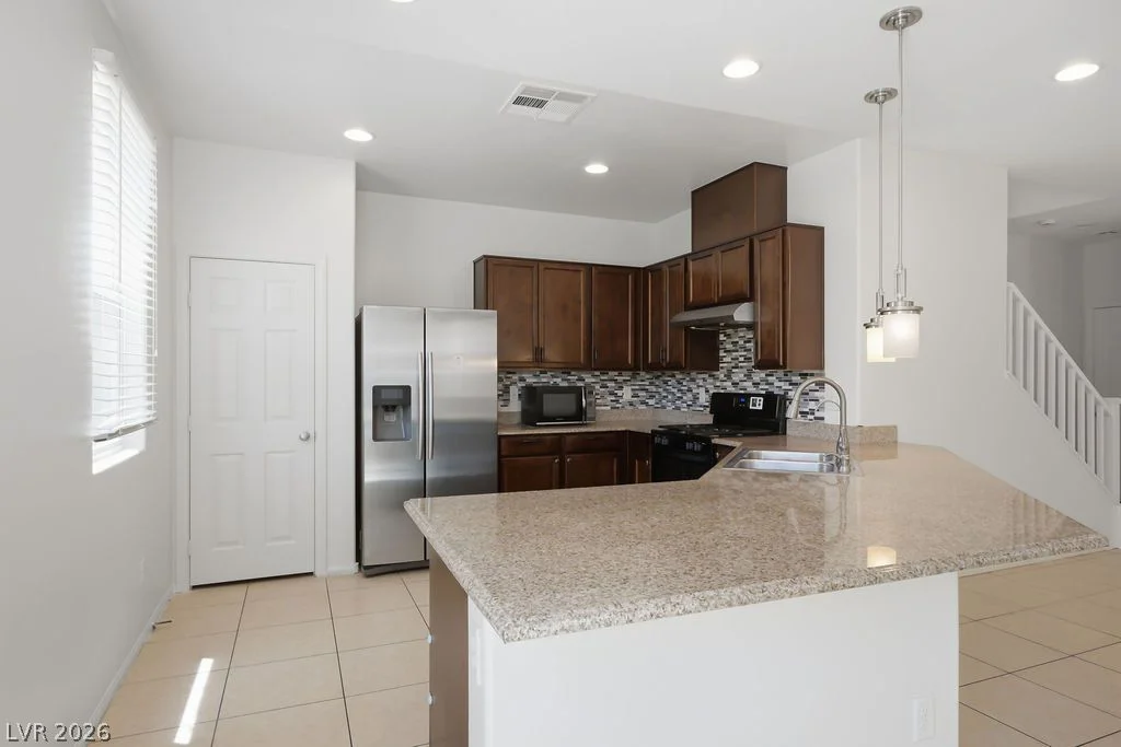 8727 Cerrito Canyon, Las Vegas, NV 89148