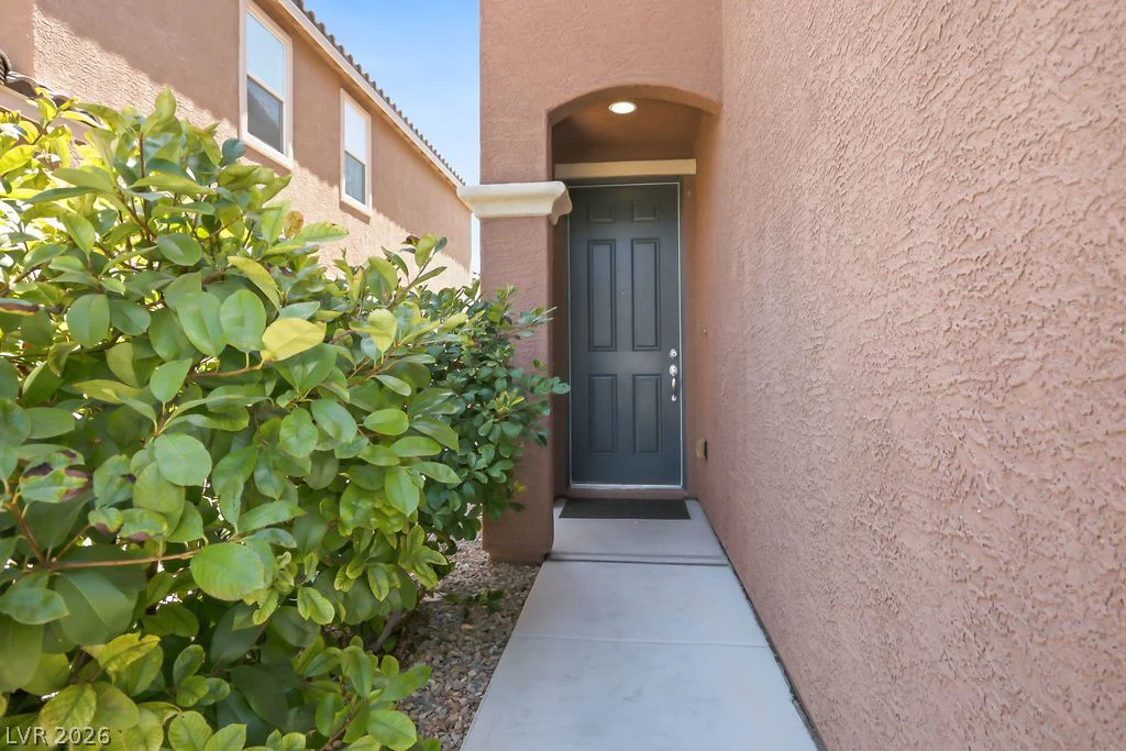 8727 Cerrito Canyon, Las Vegas, NV 89148