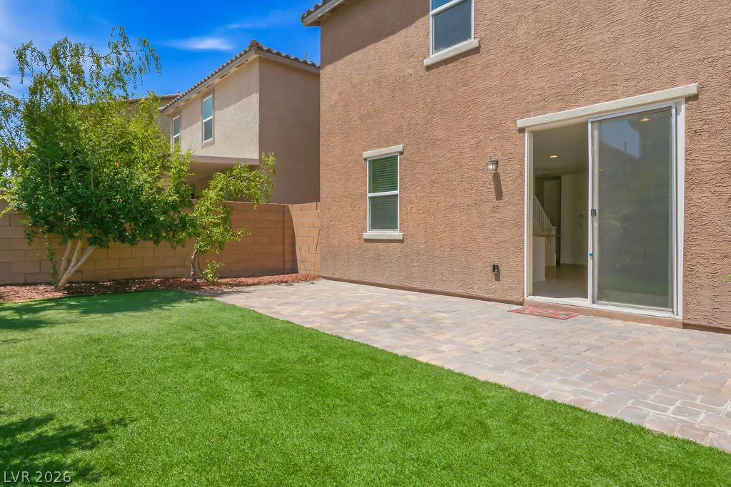 8727 Cerrito Canyon, Las Vegas, NV 89148