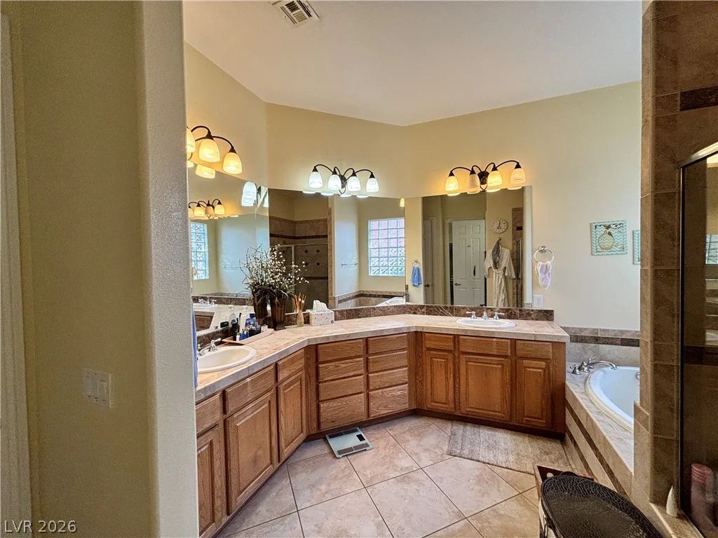 932 Viscanio, Las Vegas, NV 89138