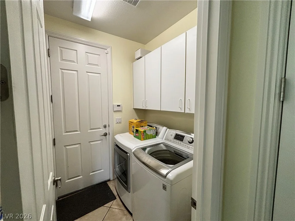 932 Viscanio, Las Vegas, NV 89138