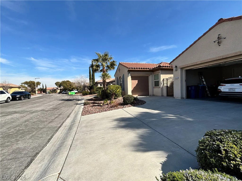 932 Viscanio, Las Vegas, NV 89138