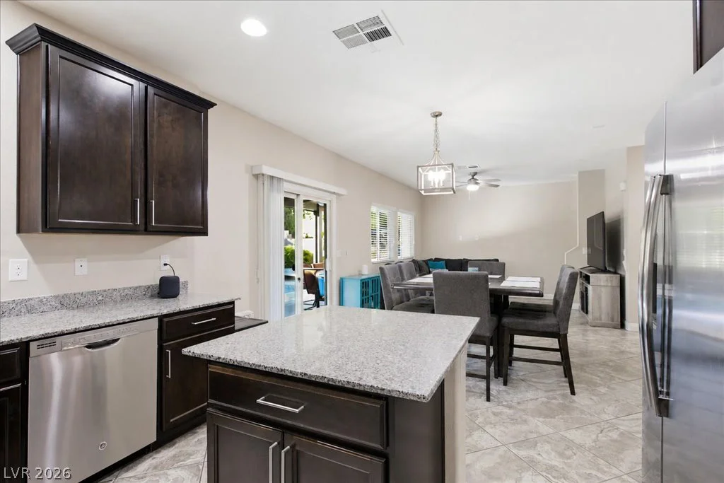 8059 Mosaic Sunrise, Las Vegas, NV 89166