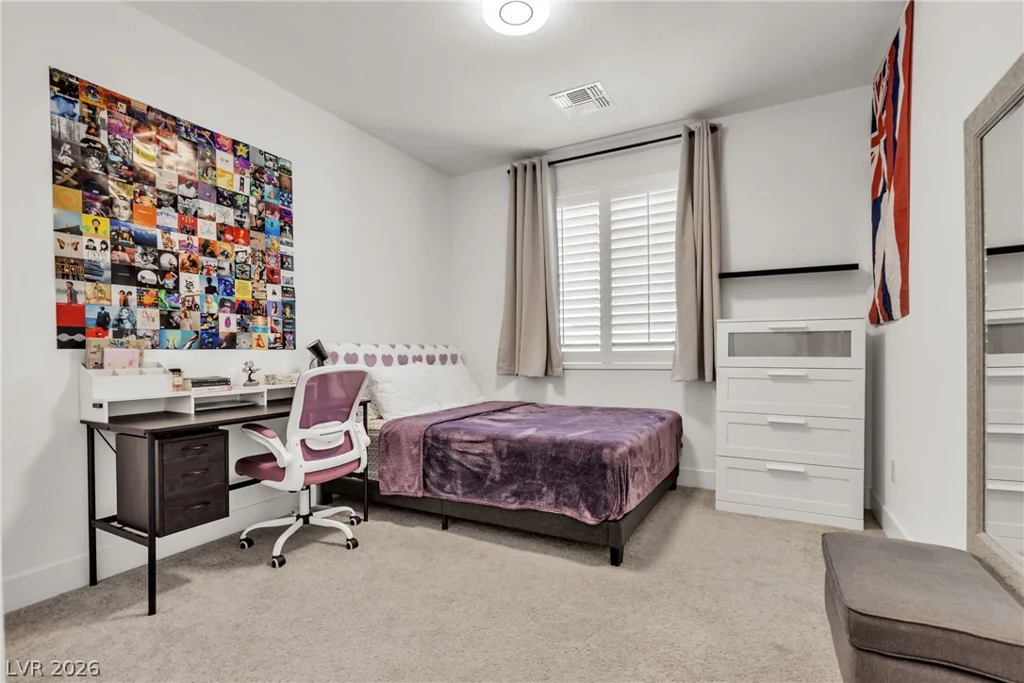 10122 Mystic Falls, Las Vegas, NV 89141