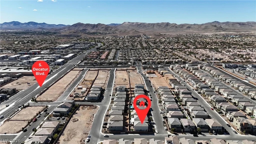 10122 Mystic Falls, Las Vegas, NV 89141