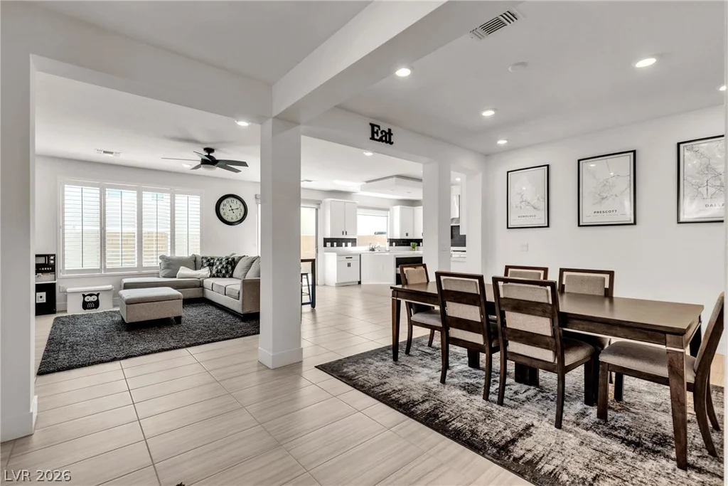 10122 Mystic Falls, Las Vegas, NV 89141