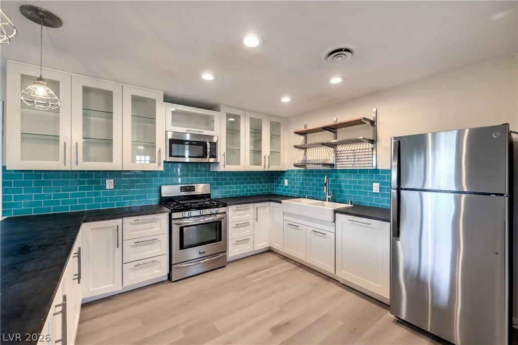 5329 Westleigh, Las Vegas, NV 89146