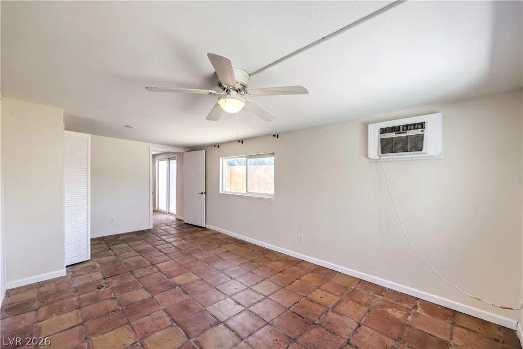 5329 Westleigh, Las Vegas, NV 89146