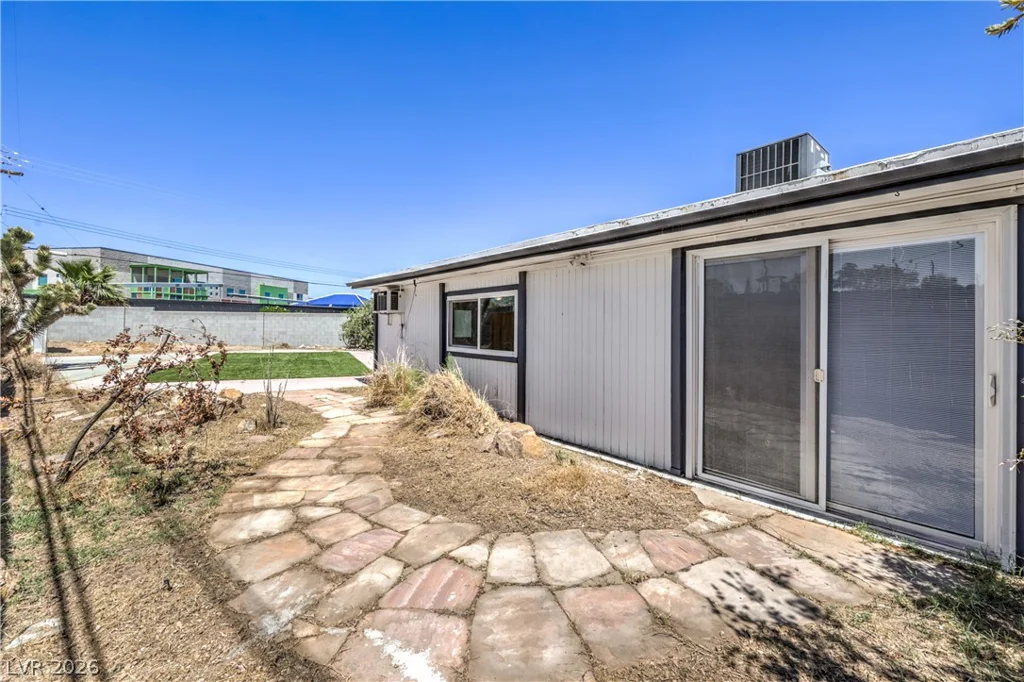 5329 Westleigh, Las Vegas, NV 89146