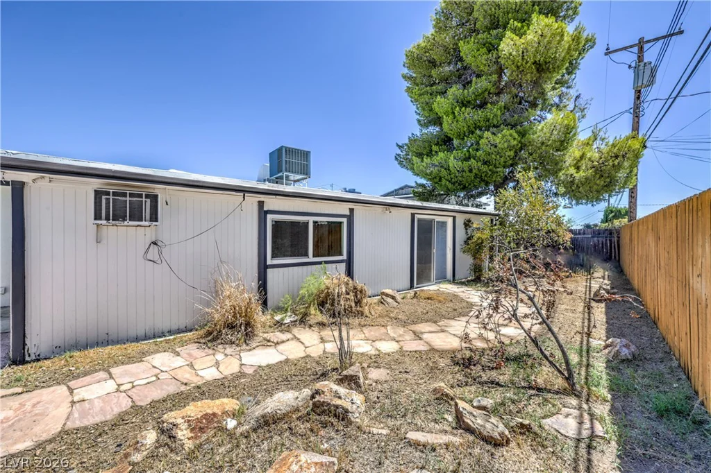 5329 Westleigh, Las Vegas, NV 89146