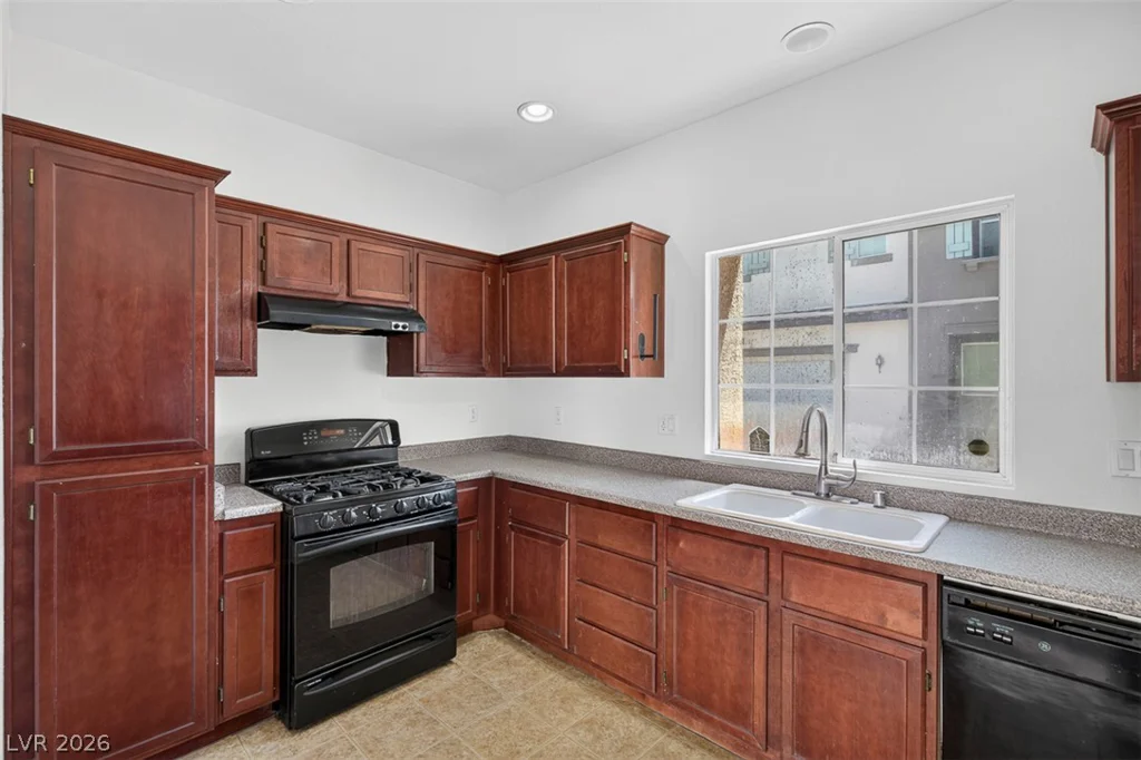 1005 Shades End, North Las Vegas, NV 89081
