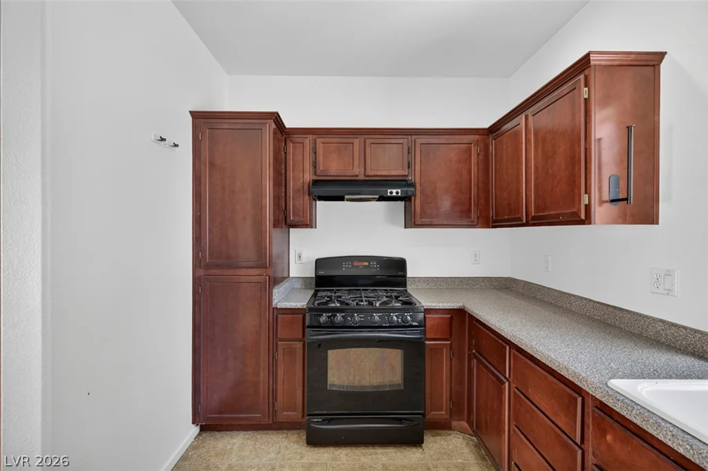 1005 Shades End, North Las Vegas, NV 89081