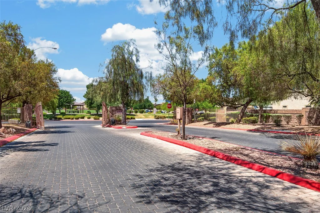 1005 Shades End, North Las Vegas, NV 89081