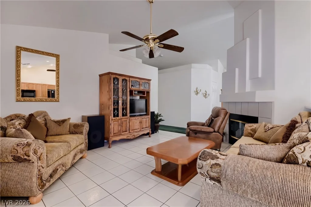 6210 Bruma, Las Vegas, NV 89122