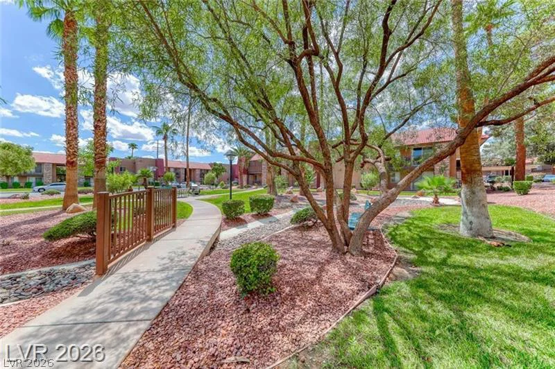 5207 Indian River, Las Vegas, NV 89103