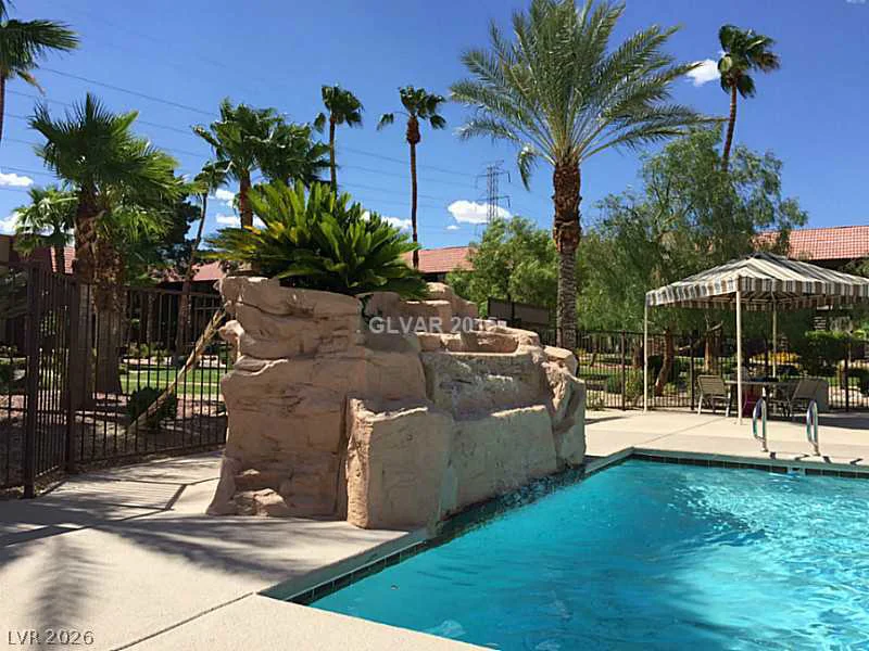 5207 Indian River, Las Vegas, NV 89103