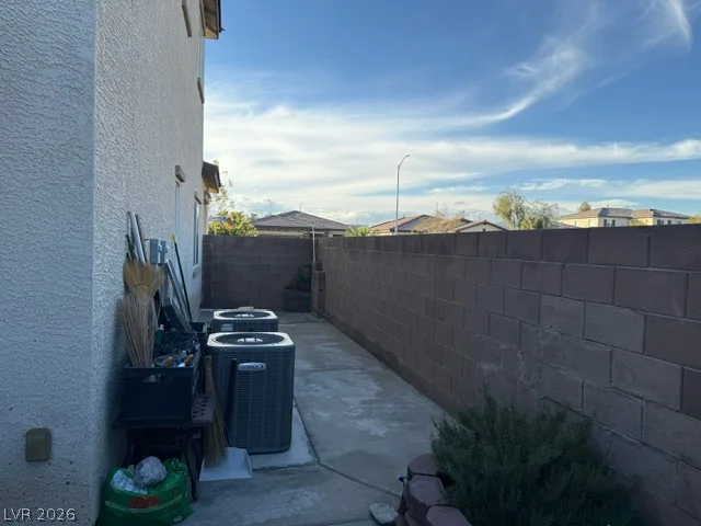 5108 Shockwave, North Las Vegas, NV 89081