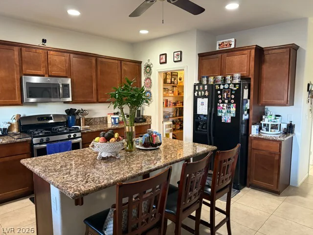 5108 Shockwave, North Las Vegas, NV 89081
