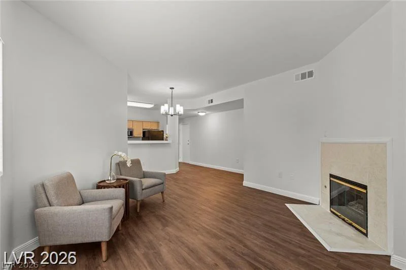5250 Rainbow, Las Vegas, NV 89118