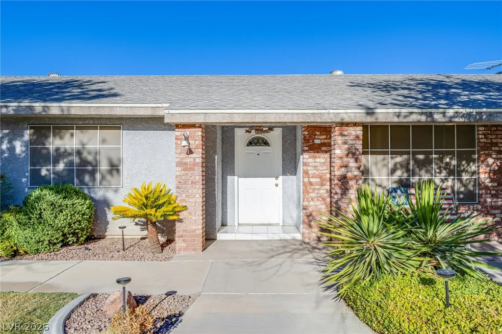 6050 Duncan, Las Vegas, NV 89108