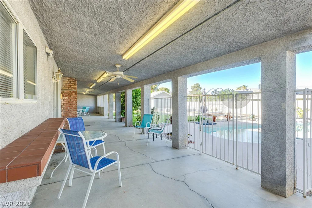 6050 Duncan, Las Vegas, NV 89108