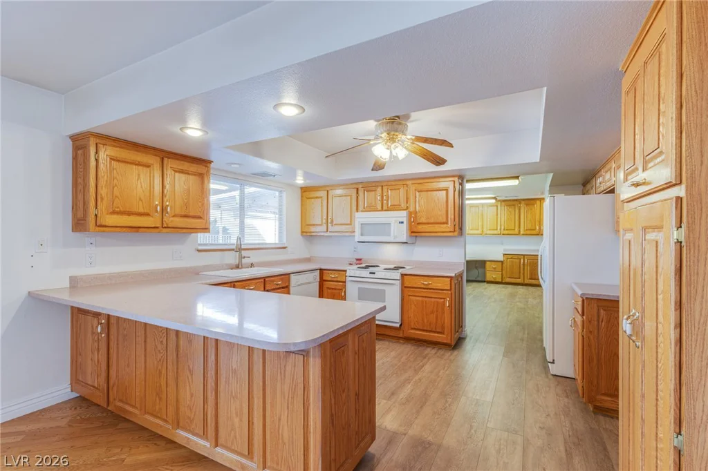 6050 Duncan, Las Vegas, NV 89108