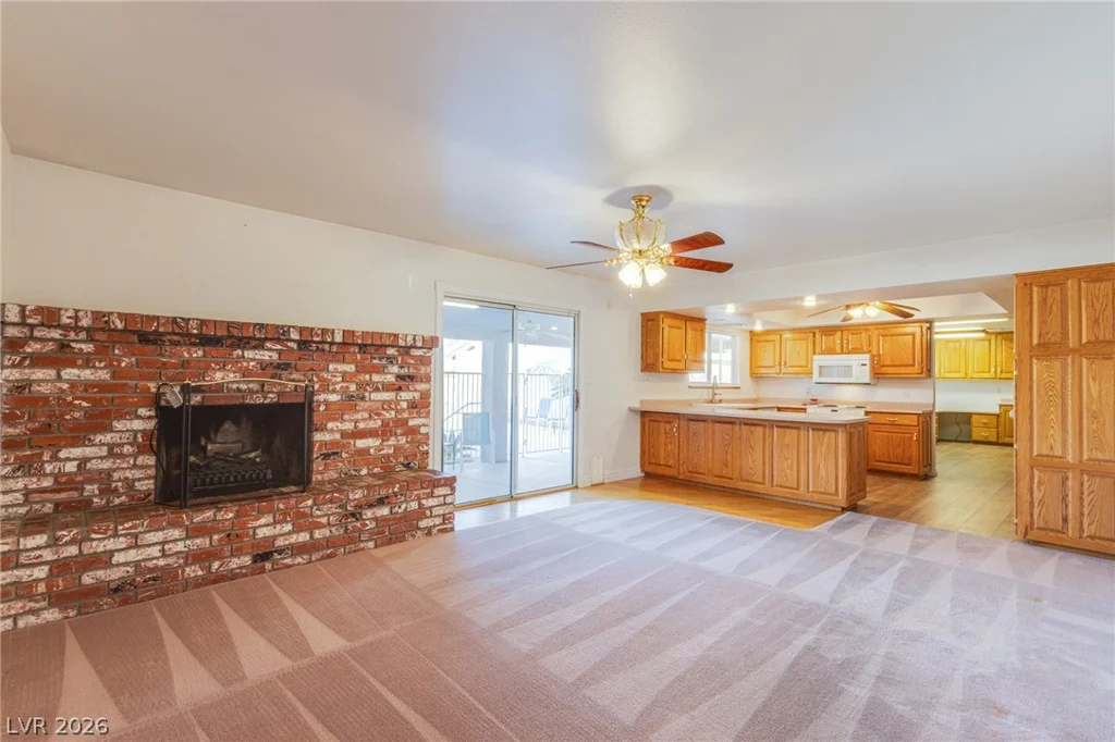 6050 Duncan, Las Vegas, NV 89108