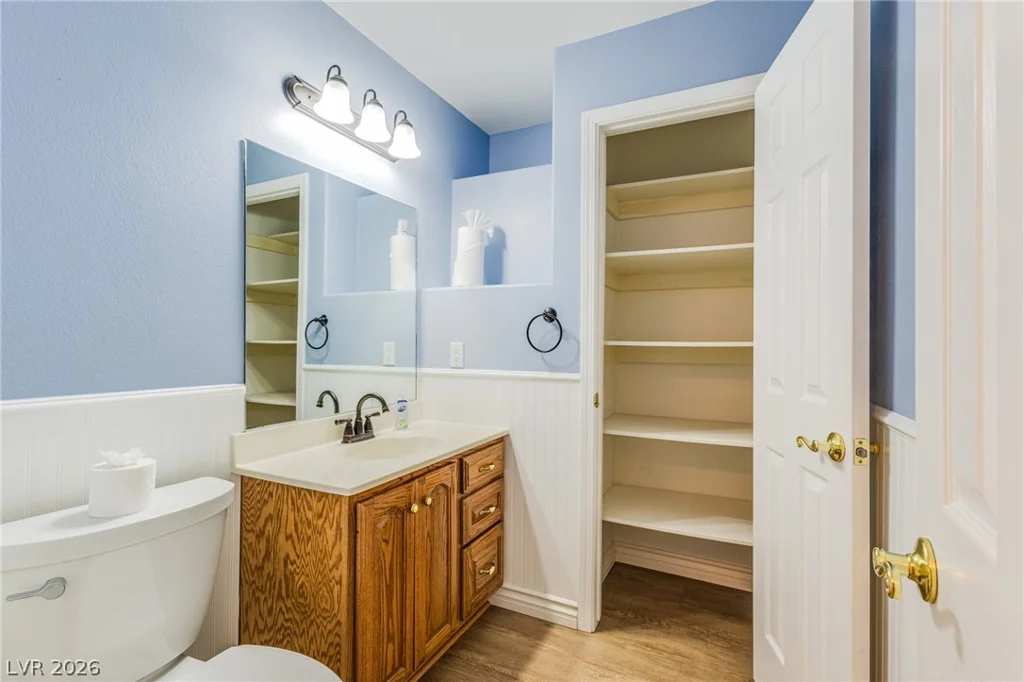 6050 Duncan, Las Vegas, NV 89108