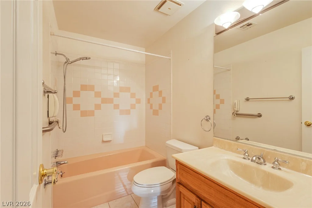 6050 Duncan, Las Vegas, NV 89108