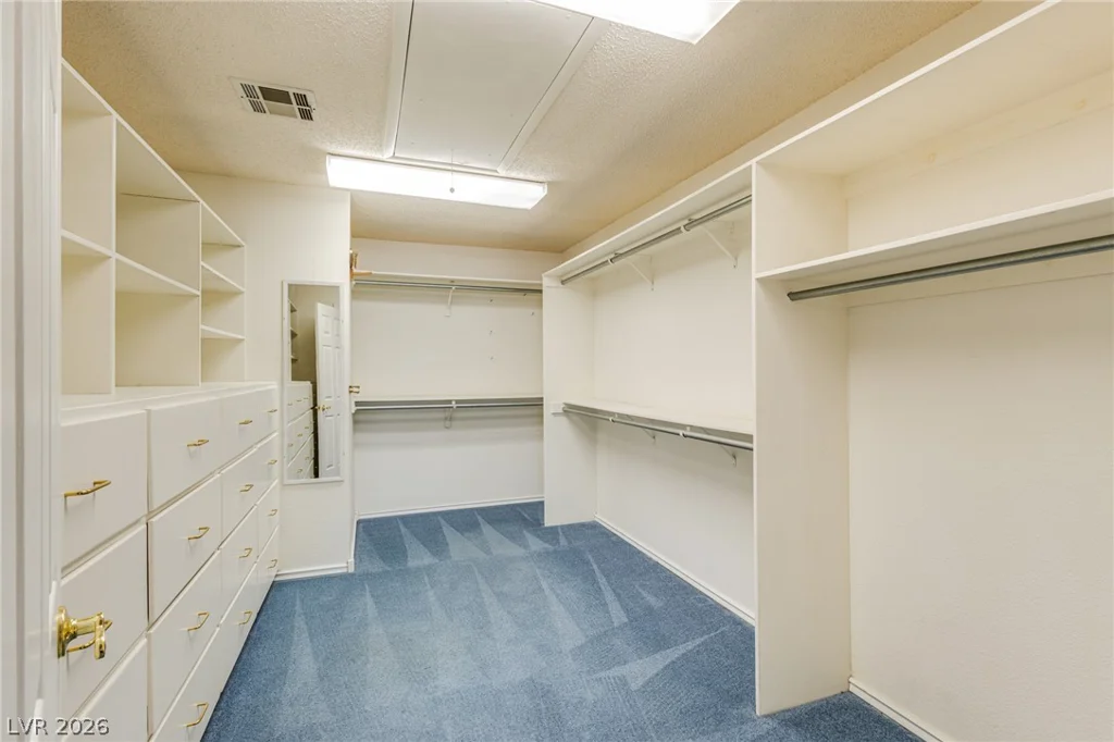 6050 Duncan, Las Vegas, NV 89108