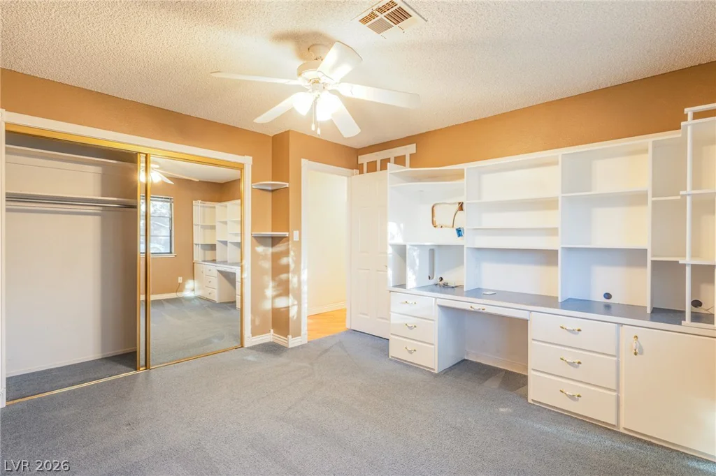 6050 Duncan, Las Vegas, NV 89108