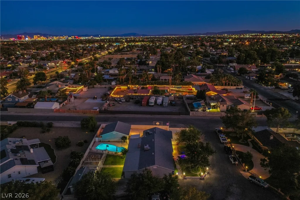 6050 Duncan, Las Vegas, NV 89108