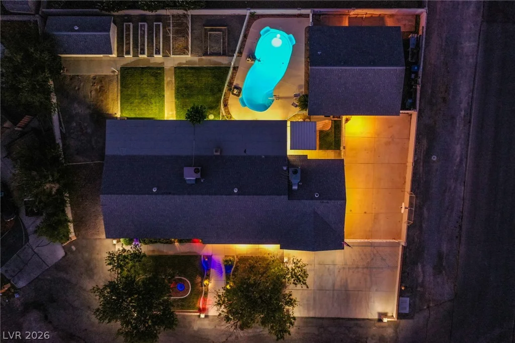 6050 Duncan, Las Vegas, NV 89108